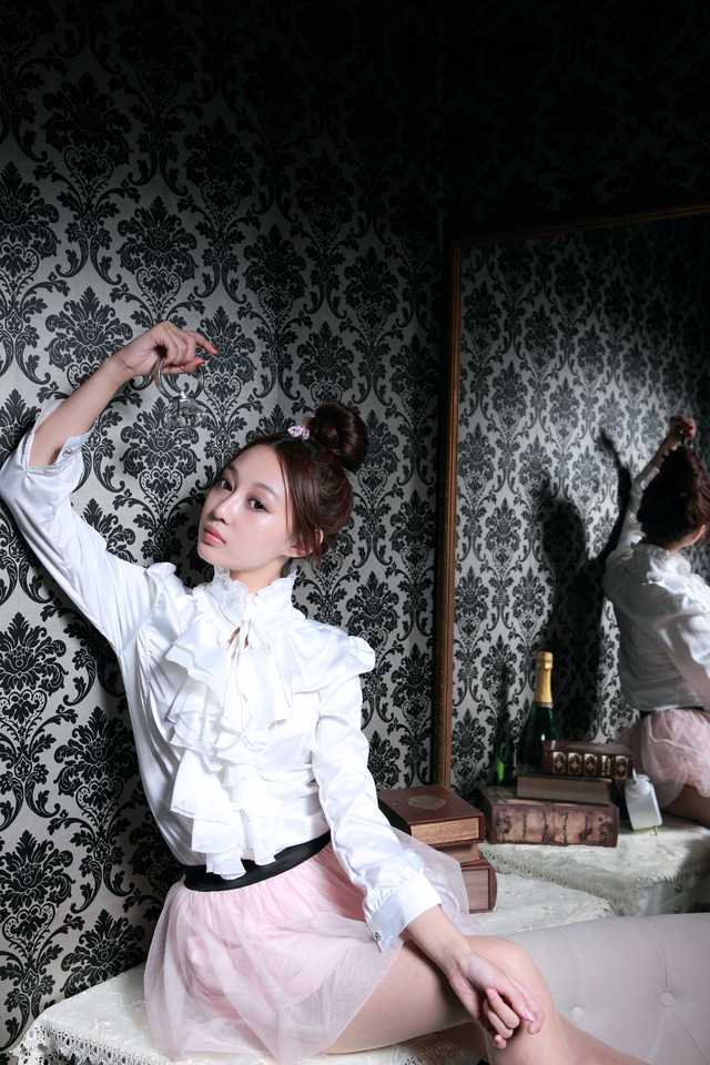 高清性感嫩模祁迹清纯私房照图集