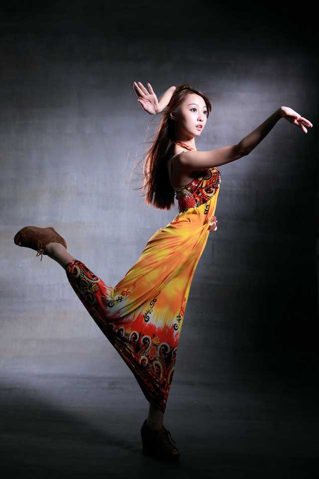 高清性感嫩模祁迹清纯私房照图集