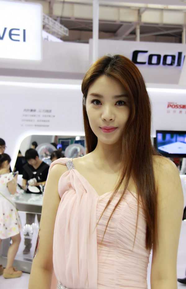 高清美艳模特长裙飘逸图集