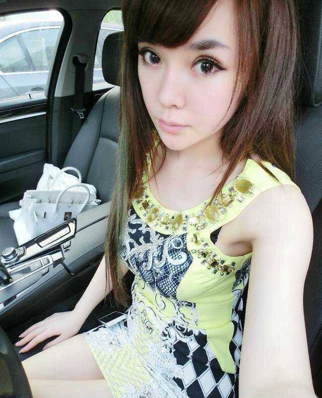 最新内地人气嫩模韩子萱照图集