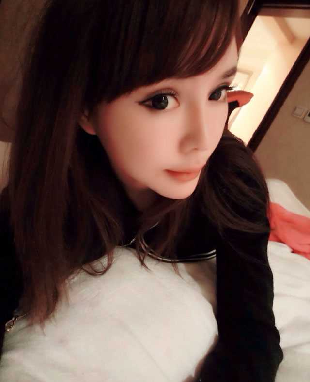 最新内地人气嫩模韩子萱照图集