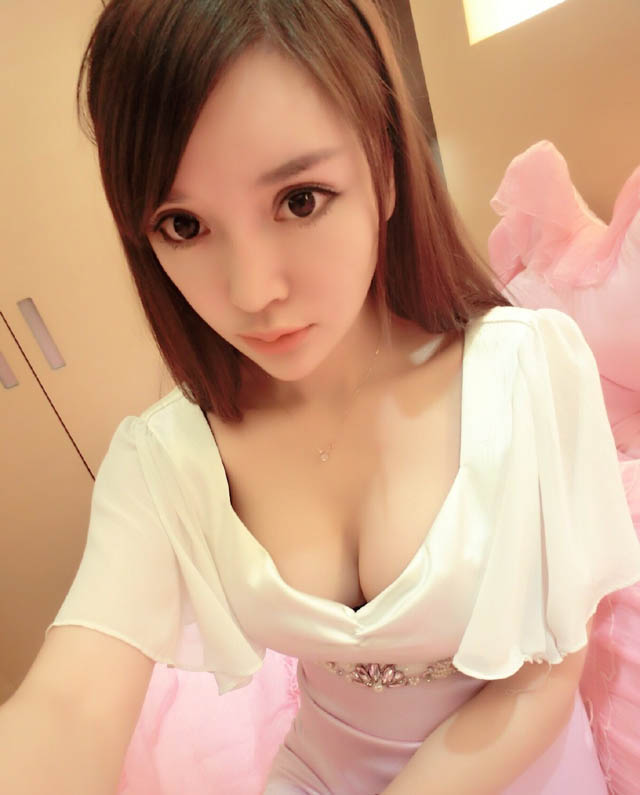 特别专辑人气嫩模韩子萱性感图片