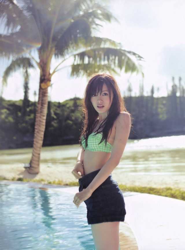 精选白石麻衣海边,比基尼秀性感身材图册