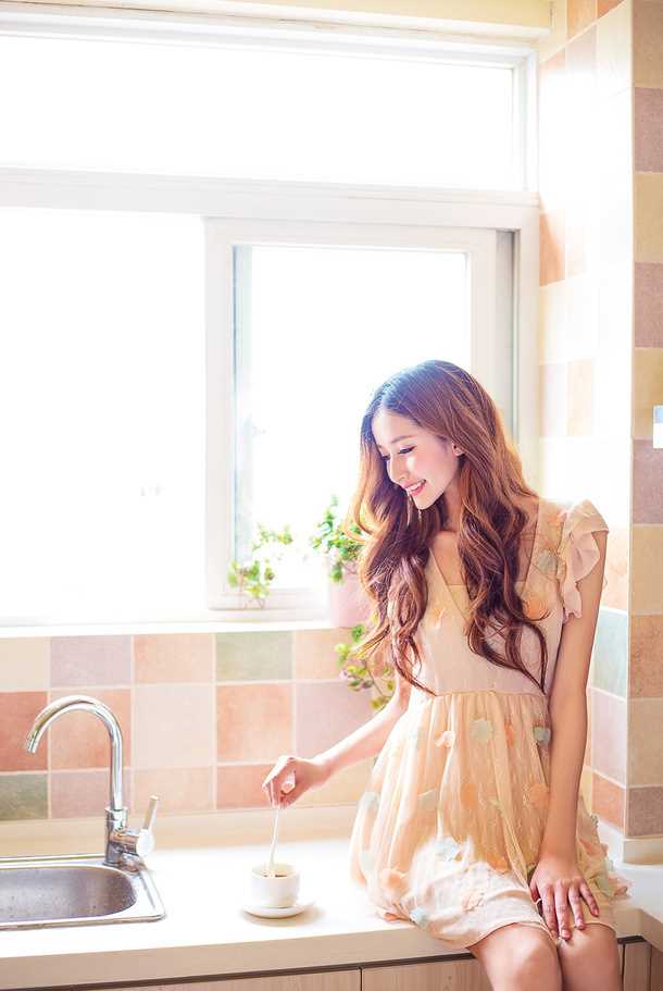 最全嫩模陈彦儿居家美cry了相册