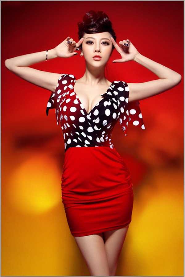 精选肖雨轩时尚靓丽高清图册