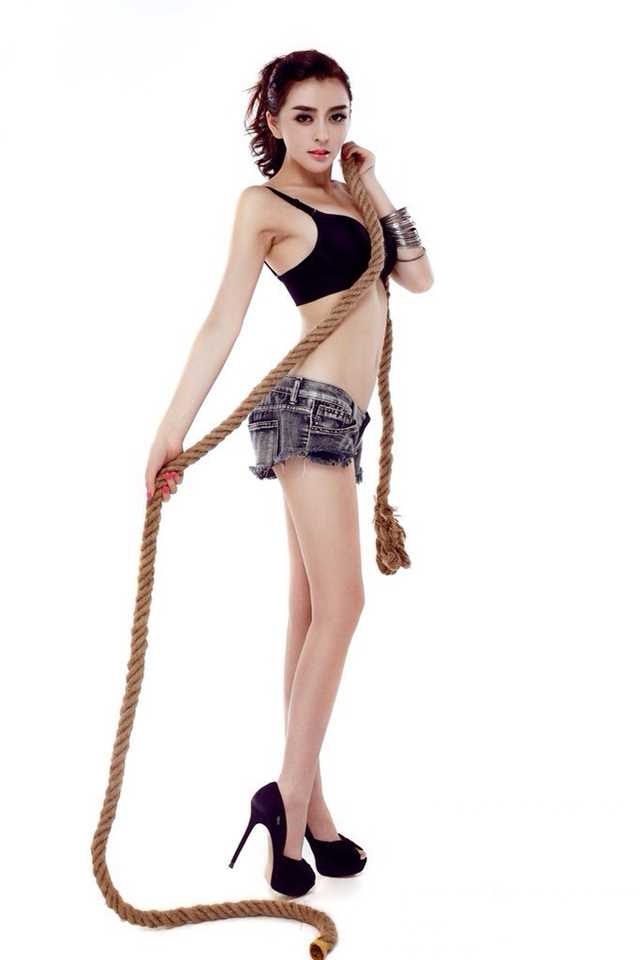 优质模特高兮妍性感大尺度相册