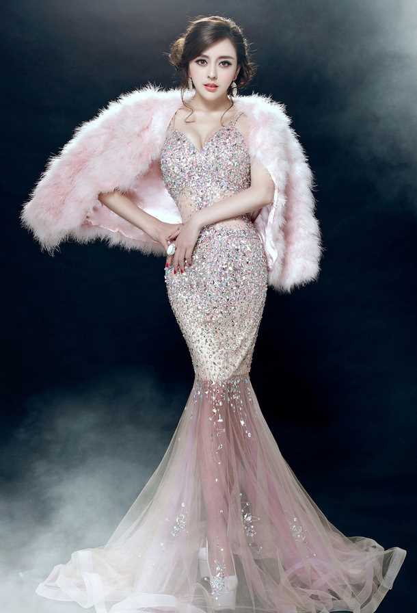 最全高兮妍性感露胸高清相册