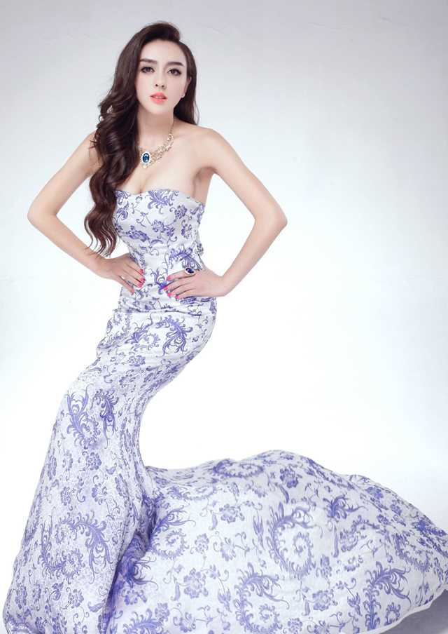 精选高兮妍变身性感小腰精图册