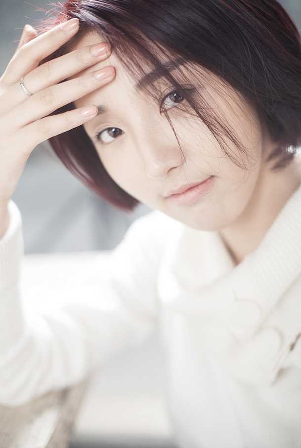 精选褚萌琦纯白清纯可人图册