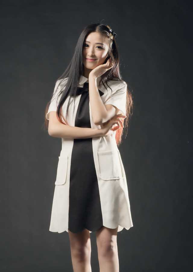 优质程茧儿清纯可人图片