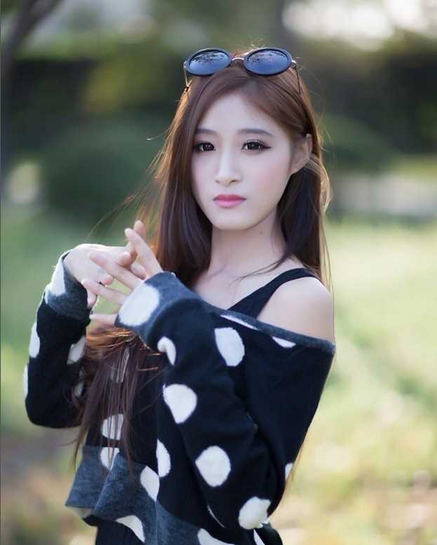 优质程茧儿清纯可人图片