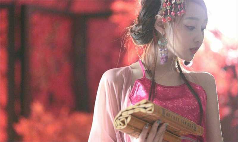 精选美女祁迹古装惹火香艳博眼球图册