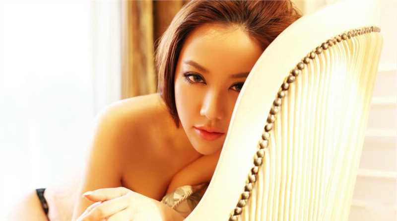 徐嘉依性感私房美艳动人