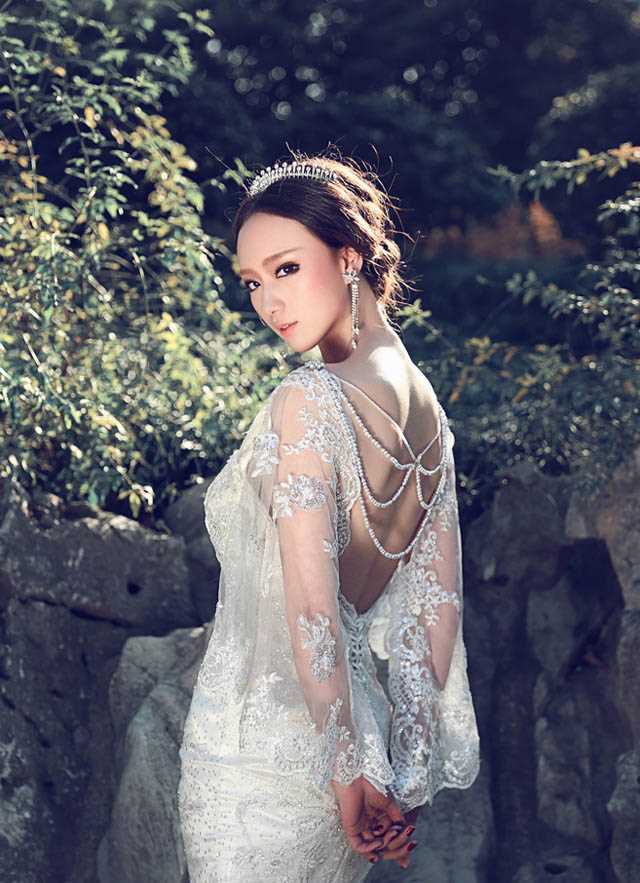 优质余陈秋子唯美婚纱大展女神范图片