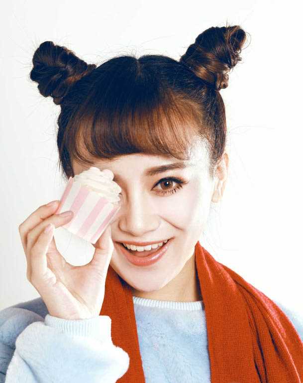 特别专辑美女模特喻曦俏皮可爱美美哒图片