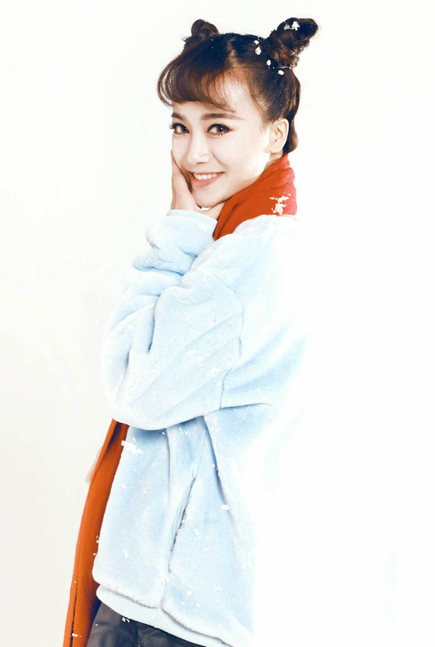 特别专辑美女模特喻曦俏皮可爱美美哒图片