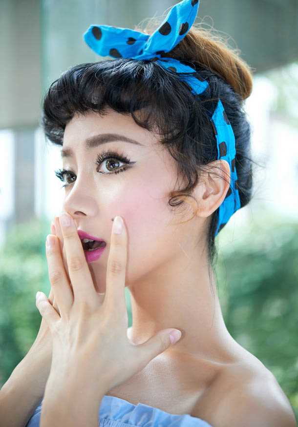 特别专辑美女模特喻曦俏皮可爱美美哒图片