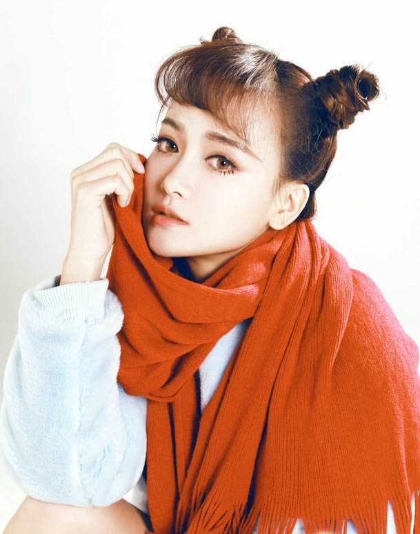 特别专辑美女模特喻曦俏皮可爱美美哒图片