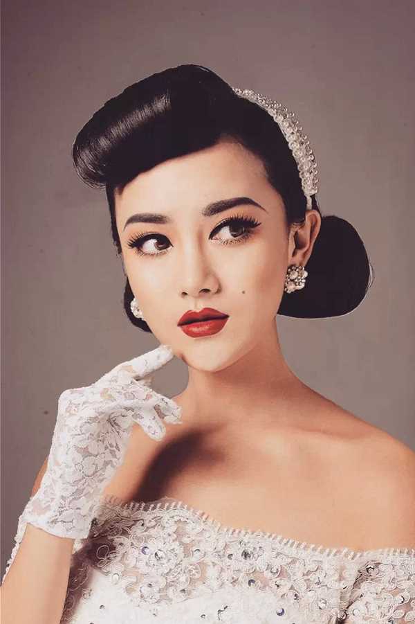 优质喻曦复古宛如油画美人图片