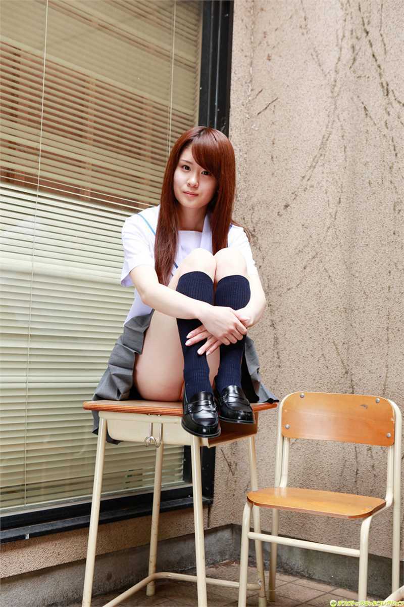 优质朝菜栞校服诱惑相册