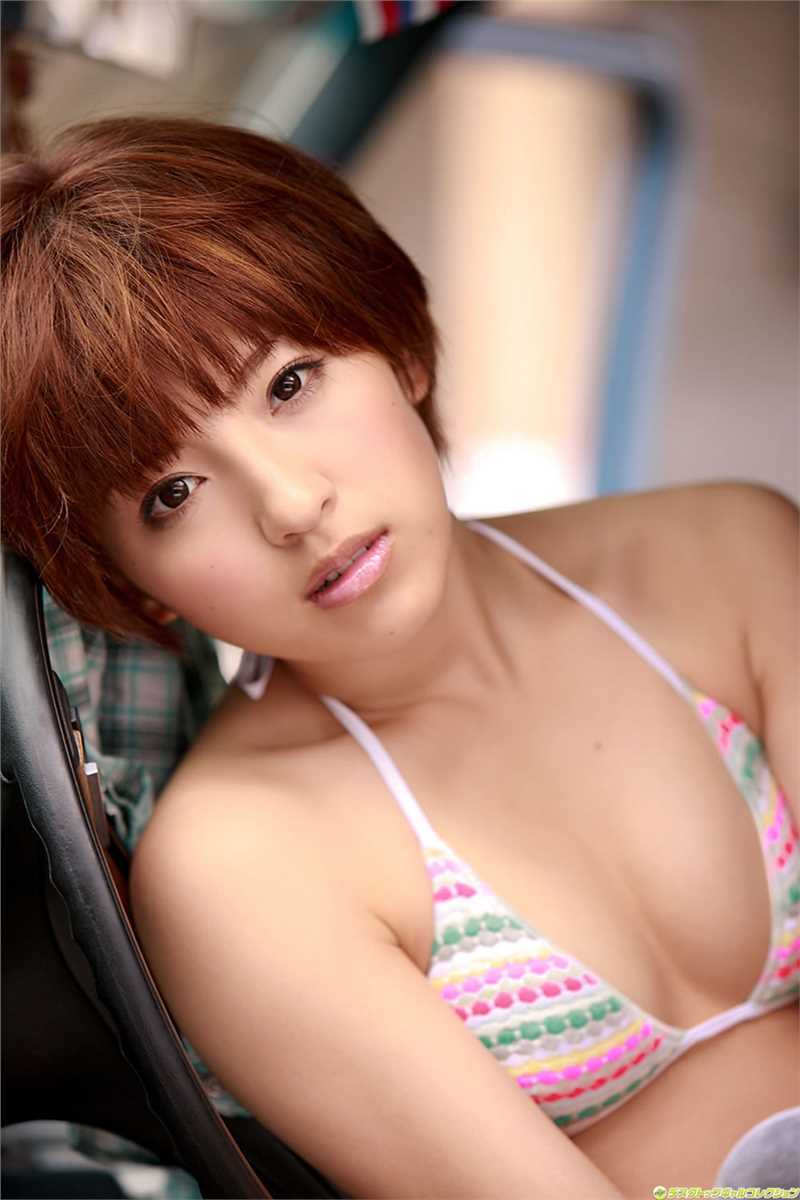 最新日本人气女友松井絵里奈壁纸