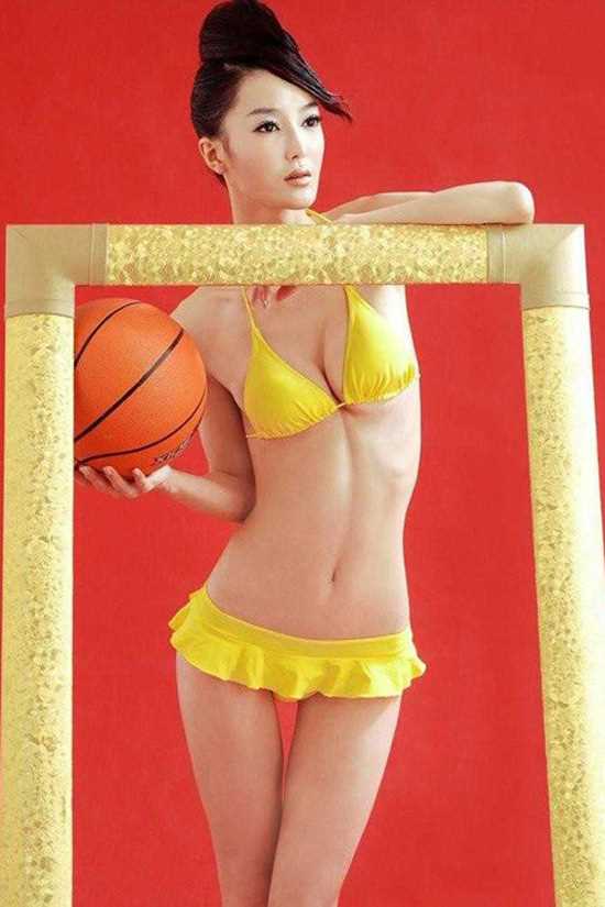 精选掀起外套性感美女浜田翔子图册