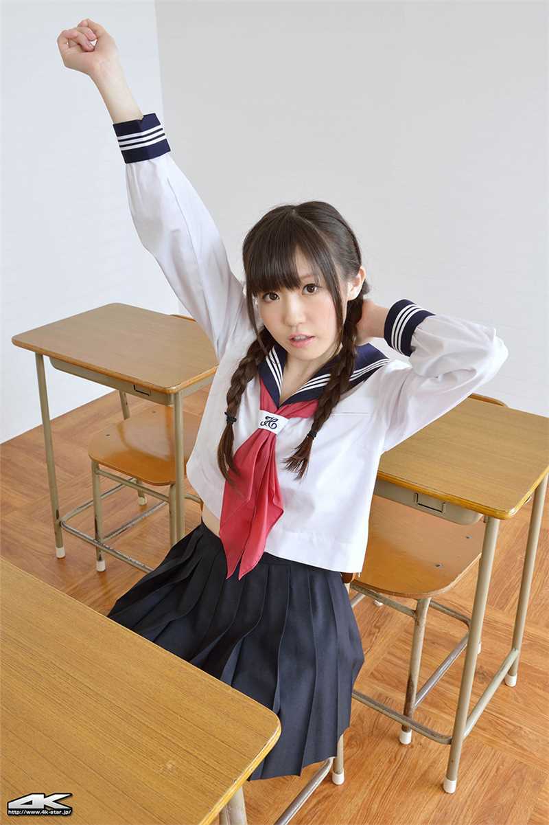 优质制服美女久宥茜图片