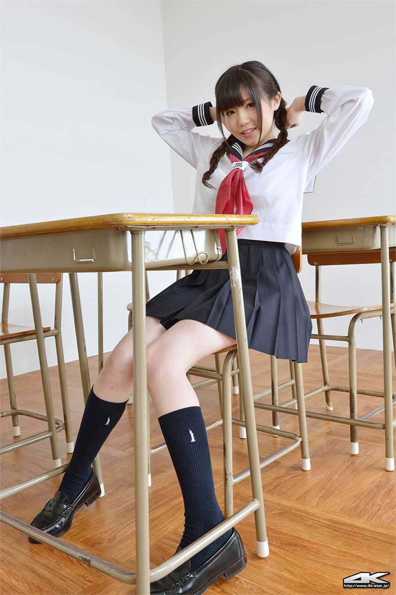 优质制服美女久宥茜图片