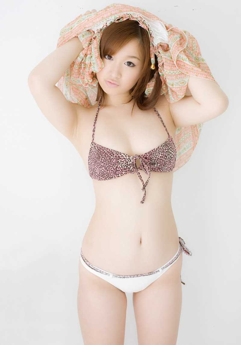 精选八木沢莉央无极限图册