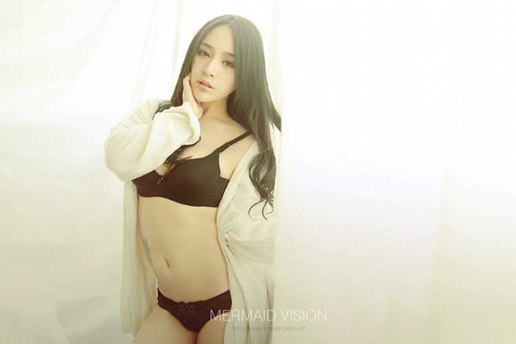 精选性感Baby居家诱惑图片图册