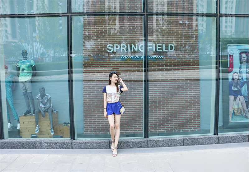 高清街头偶遇街拍少女图册