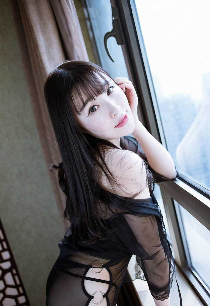 透视装美女乐朵朵私房