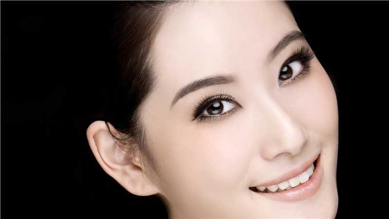 最新足球宝贝张意如性感高清壁纸图集