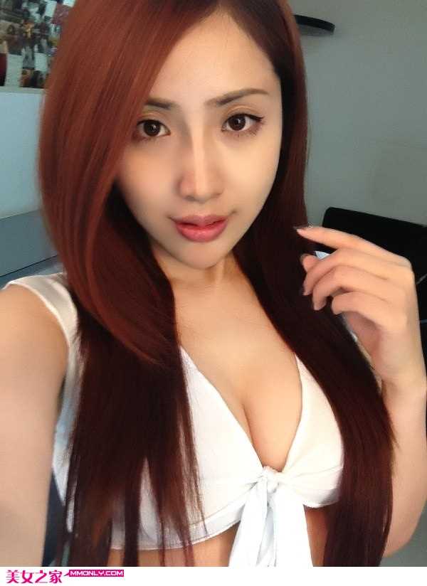 精选足球宝贝戴予桐惊艳私房图册