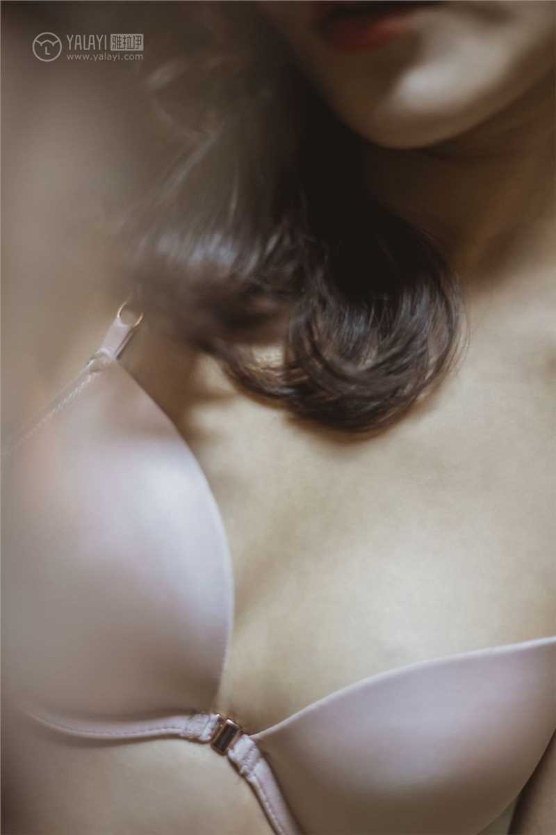 最新宅男最爱红颜知己芷琳挺翘漂亮性感诱人壁纸