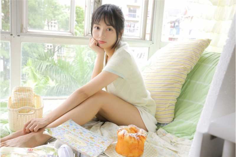 最新性感美女长腿诱惑壁纸