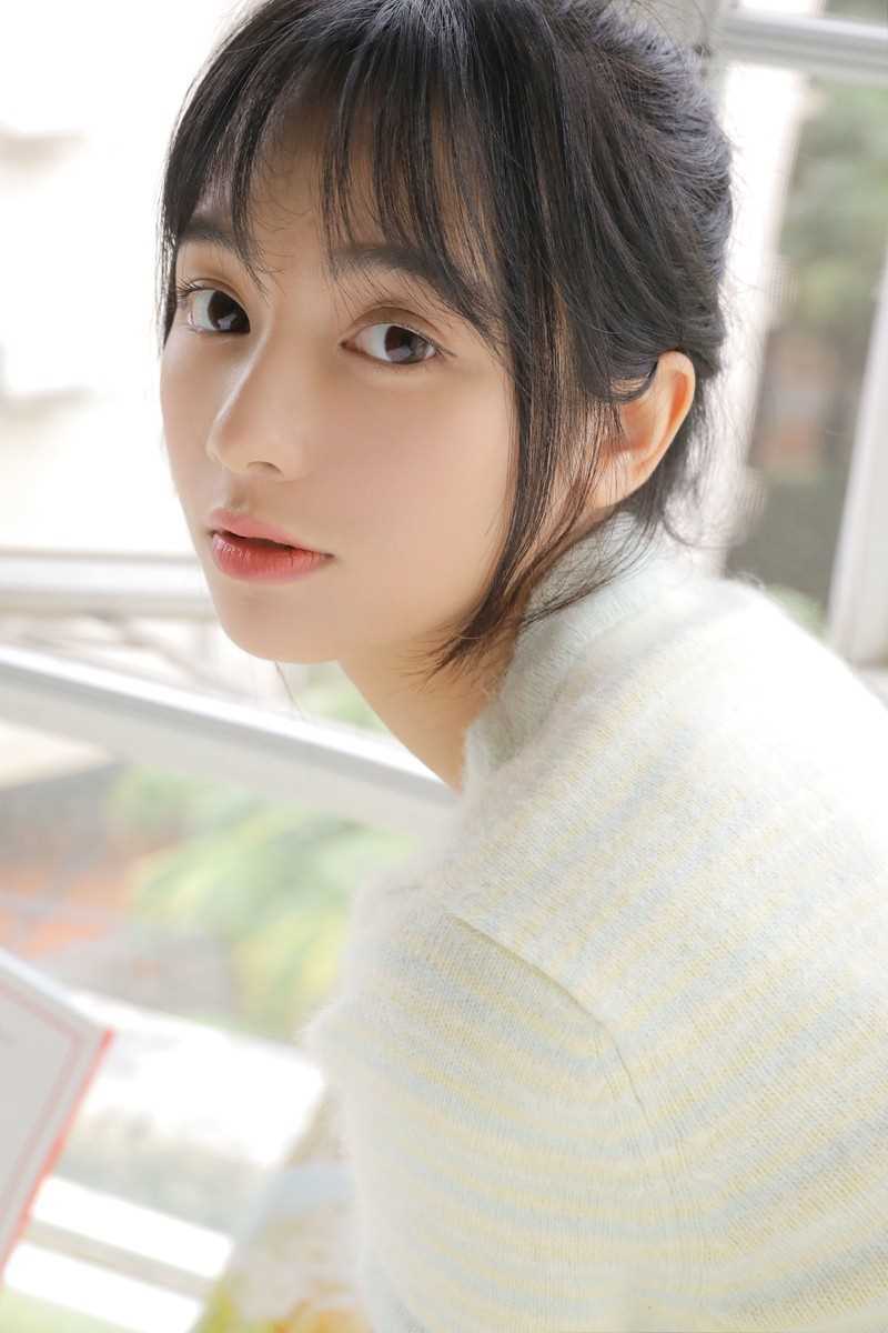 最新性感美女长腿诱惑壁纸