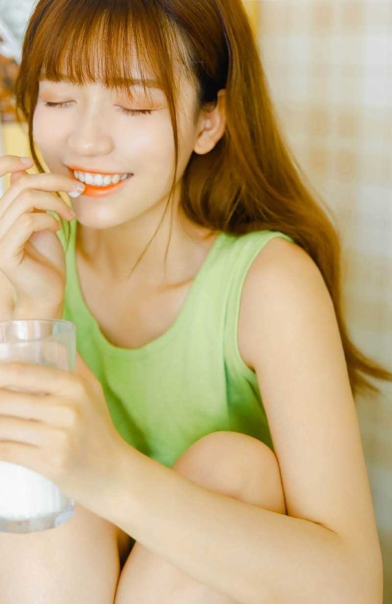 最全自然美女素颜女神热裤吊带长腿美臂诱惑性感相册