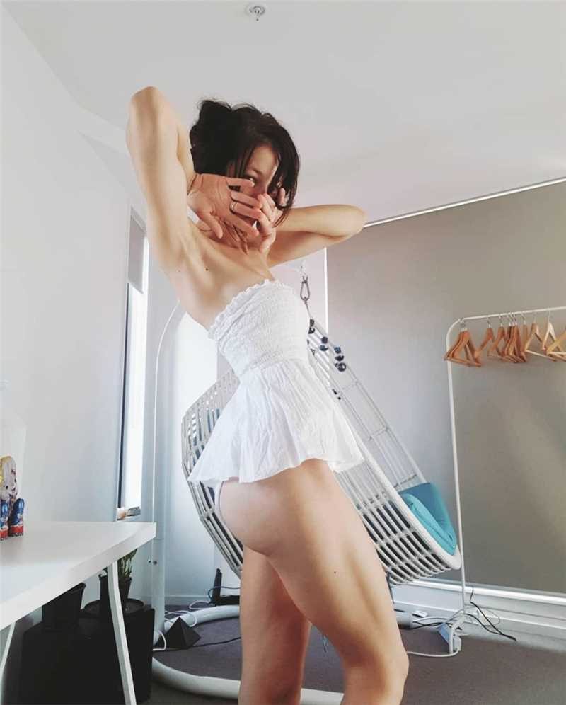 特别专辑外国银发美女喂饱小妖精的嫩苞性感图片图片