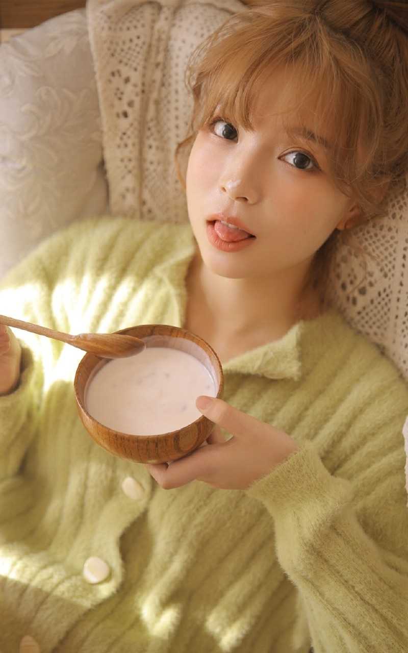 优质丸子头小美女清纯养眼居家唯美高清人体欣赏图片