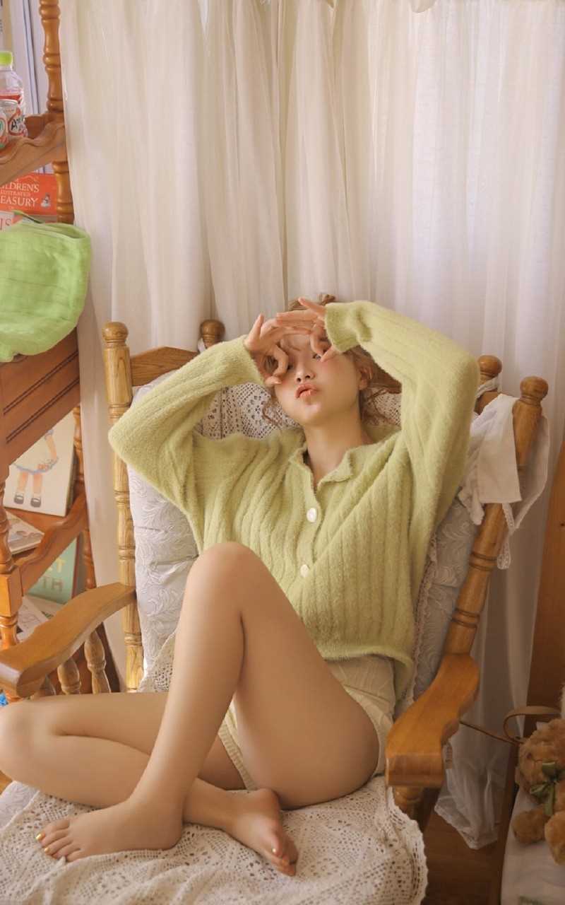 优质丸子头小美女清纯养眼居家唯美高清人体欣赏图片
