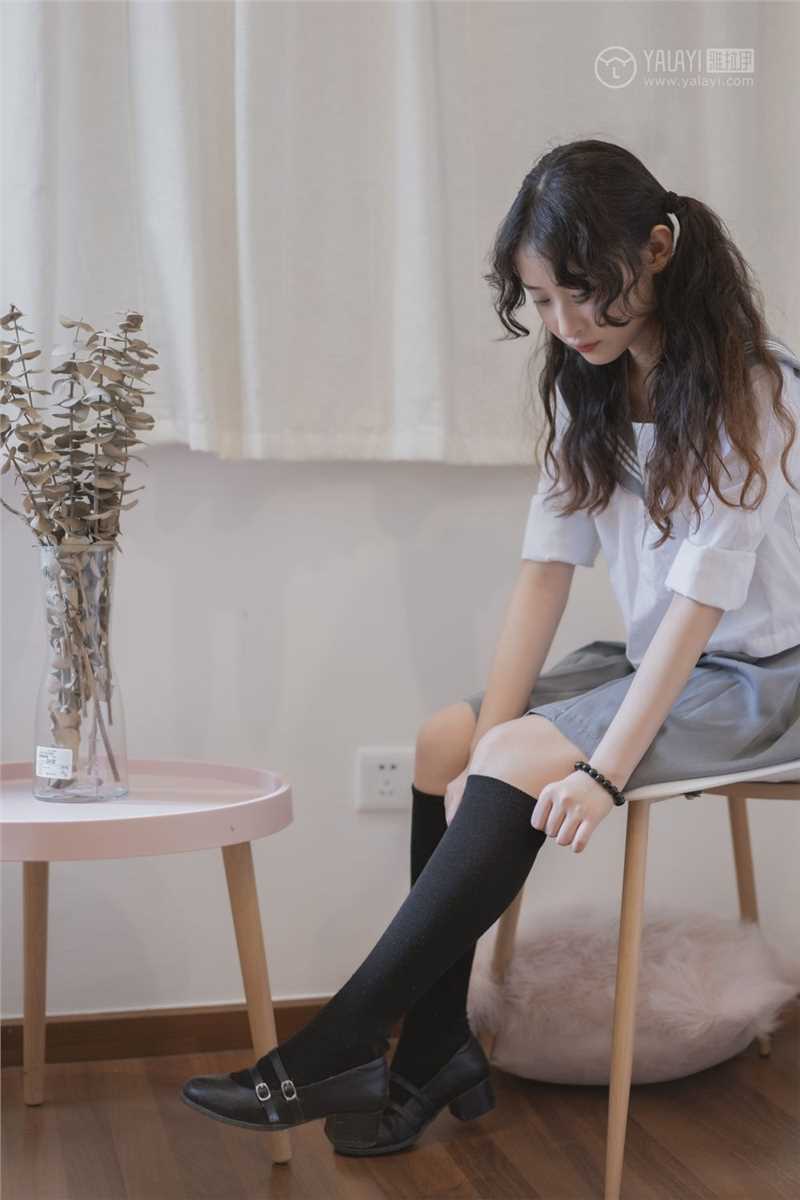 精选风流校花jk制服粉面桃腮清纯唯美人体欣赏图册