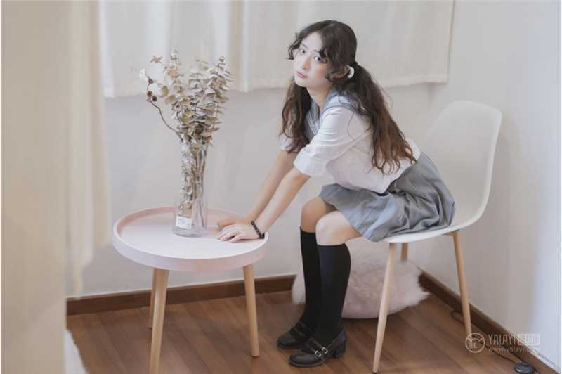 精选风流校花jk制服粉面桃腮清纯唯美人体欣赏图册