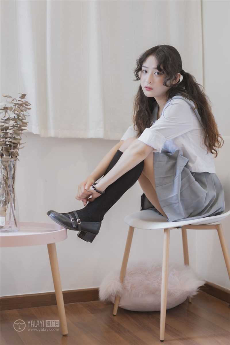 精选风流校花jk制服粉面桃腮清纯唯美人体欣赏图册