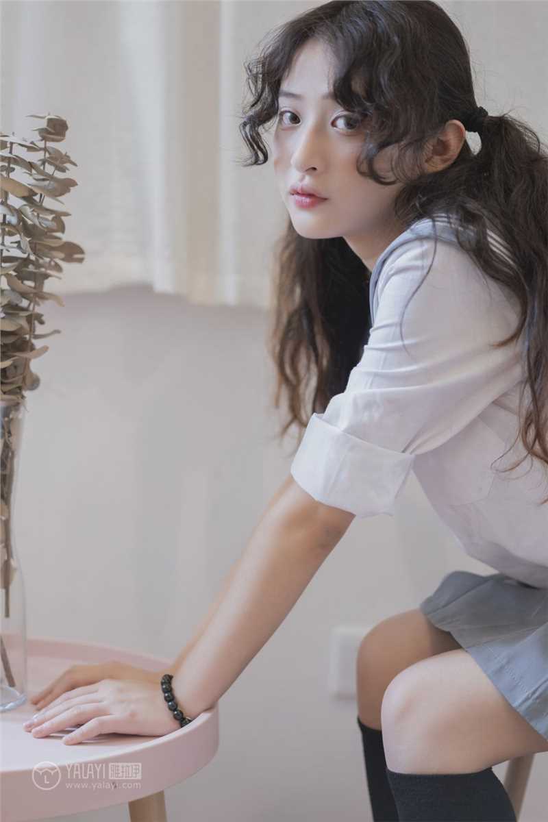 精选风流校花jk制服粉面桃腮清纯唯美人体欣赏图册