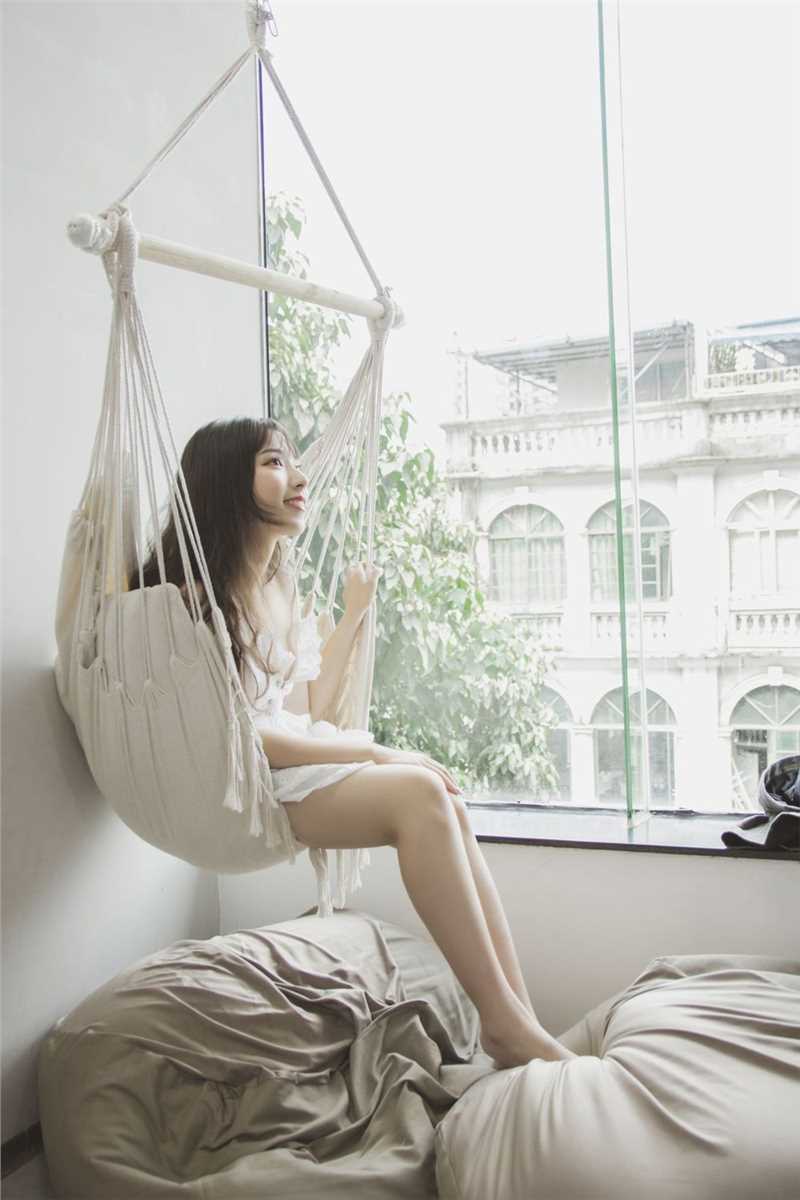 优质清纯女友肤白貌美大长腿白皙迷人桃花眼魅惑勾人套图相册