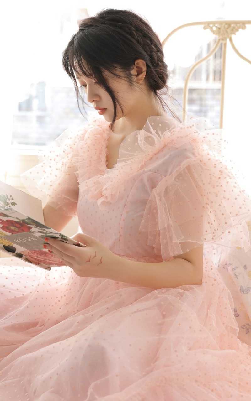 精选蕾丝长裙少女梦幻治愈养眼空灵甜美清纯图片图册