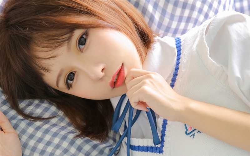 高清清纯小仙女俏皮短发明眸皓齿文艺美女艺术照图集