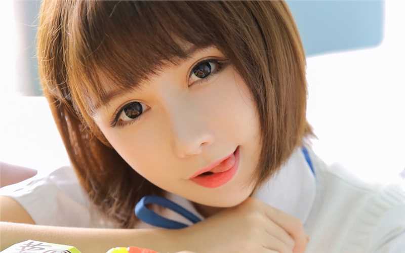 高清清纯小仙女俏皮短发明眸皓齿文艺美女艺术照图集