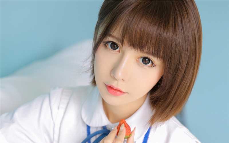 高清清纯小仙女俏皮短发明眸皓齿文艺美女艺术照图集